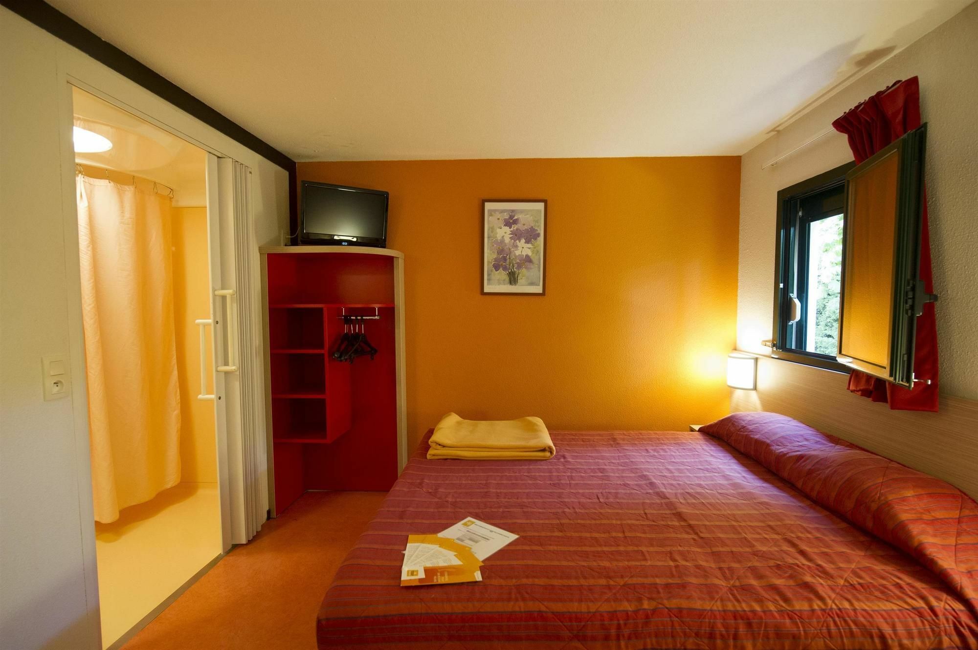 Premiere Classe Orleans Ouest - La Chapelle St Mesmin Экстерьер фото